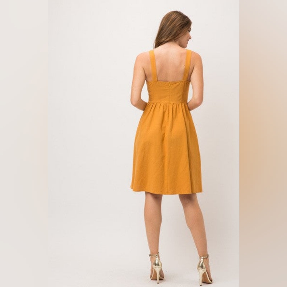 &Merci Sunflower Apron Dress - Size M - Picture 2 of 5